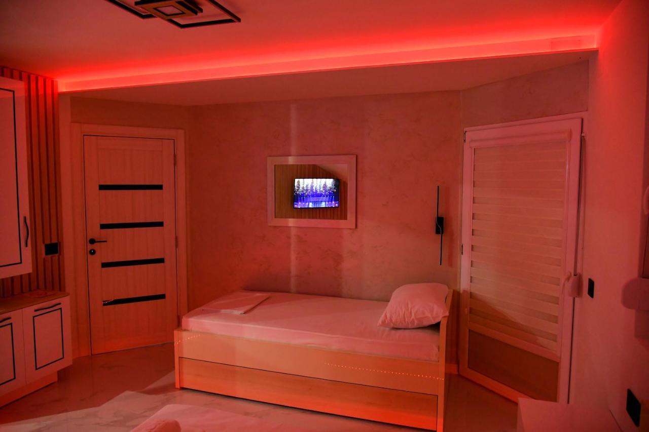 Hotel Pansion Eden Nisz Zewnętrze zdjęcie